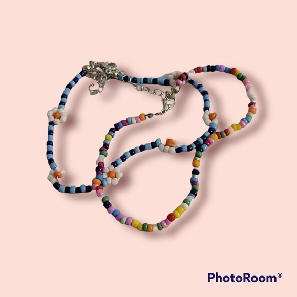 Artisan Jewelry - 5/$25 BEADED Daisy Chain Flower Anklets